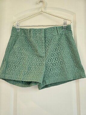 Loft Size 8 Moss Green Lace Shorts
